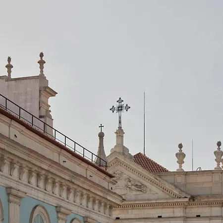 Casa Portuguesa Chiado 25 *