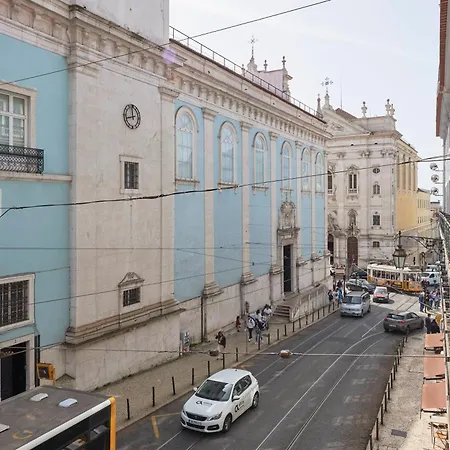 Casa Portuguesa Chiado 25 *