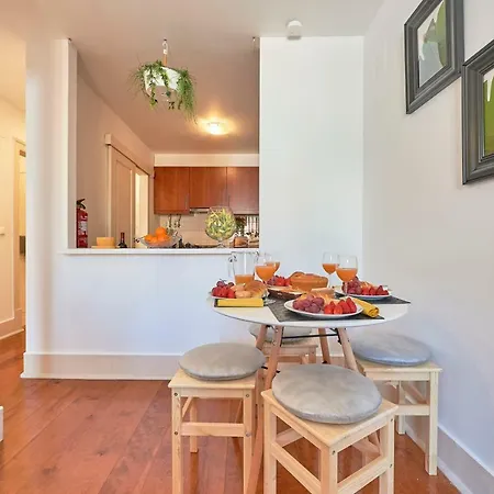 Casa Portuguesa Chiado 25 Lisboa