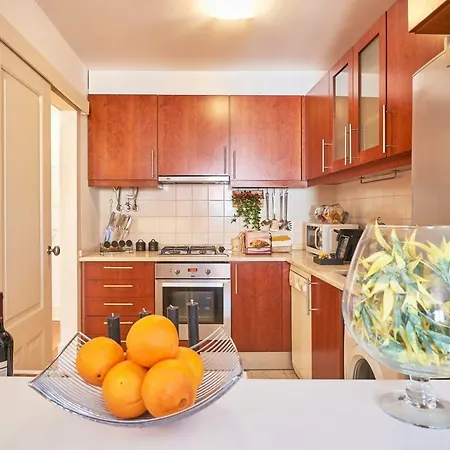 Casa Portuguesa Chiado 25 דירה